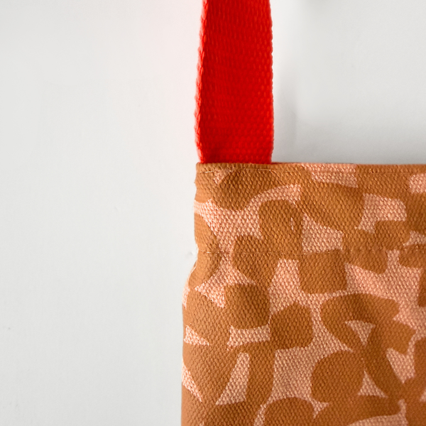 The Wine Tote - Checks - Amber - Champagne